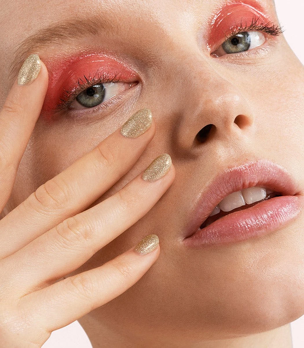 Pink Gellac - Luxury Gold - Gellak - Vegan - Goud - Glitter Finish - 15 Ml 4 Pink Gellac - Luxury Gold - Gellak - Vegan - Goud - Glitter Finish - 15 Ml - Afbeelding 2