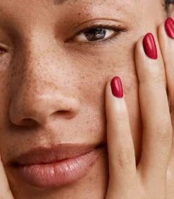 Pink Gellac - Rustic Red - Gellak - Vegan - Rood - Parel Finish - 15 Ml -Max Factor Winkel 1050x1200 47