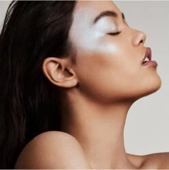 FENTY BEAUTY Killawatt Freestyle Highlighter Chillz 7 FENTY BEAUTY Killawatt Freestyle Highlighter Chillz -Max Factor Winkel 1195x1200 4