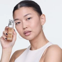 L’Oréal Paris - True Match Foundation - 7.R/C - Natuurlijk Dekkende Foundation Met Hyaluronzuur En SPF 16 - 30 Ml 9 L’Oréal Paris - True Match Foundation - 7.R/C - Natuurlijk Dekkende Foundation Met Hyaluronzuur En SPF 16 - 30 Ml -Max Factor Winkel 1197x1200