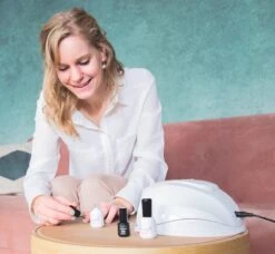 Miss Jules - 6-Delige Gellak Starterspakket - Nagellak - Kleur Rood & Roze - Glanzend & Dekkend Resultaat -Max Factor Winkel 1200x1110 8