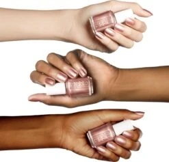 Essie Buy Me A Cameo 82 - Goud - Nagellak -Max Factor Winkel 1200x1152 9