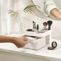 Joseph Joseph Cosmetica Opbergdoos Medium - Medium - Sorteervakken & Uitschuifbaar -Max Factor Winkel 1200x1200 1043