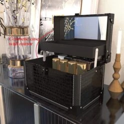 Make Up Koffer- Make Up Organizer- Beautycase -zwart -Make-upkoffer- Multifunctionele Koffer- Make-upkoffer- Sieradenkoffer- Kapperskoffer- Afneembare Schouderriem- Klassieke Zwarte Beautycase 10 Make Up Koffer- Make Up Organizer- Beautycase -zwart -Make-upkoffer- Multifunctionele Koffer- Make-upkoffer- Sieradenkoffer- Kapperskoffer- Afneembare Schouderriem- Klassieke Zwarte Beautycase -Max Factor Winkel 1200x1200 1115
