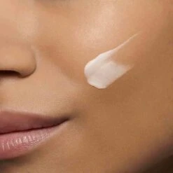 Clarins Instant Smooth Perfecting Touch Gezichtsprimer - 15 Ml 18 Clarins Instant Smooth Perfecting Touch Gezichtsprimer - 15 Ml -Max Factor Winkel 1200x1200 332