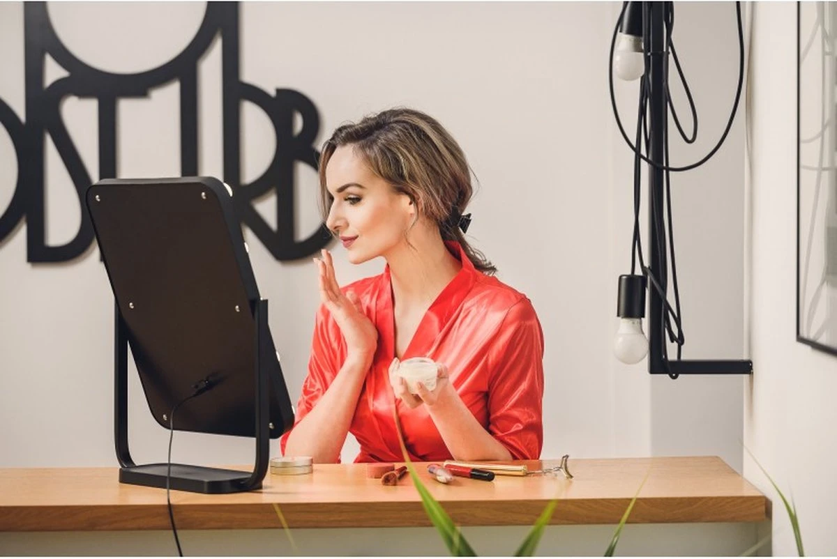 Humanas HS-HM01 White Make-up Mirror With LED Lighting 4 Humanas HS-HM01 White Make-up Mirror With LED Lighting - Afbeelding 2