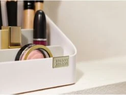 Joseph Joseph Make-up Display - Beige - Sorteervakken -Max Factor Winkel 1200x907 2