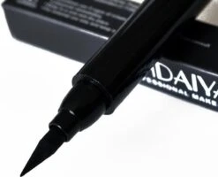 HANDAIYAN® | Eyeliner Met Wing Stempel | Zwarte Oog Stempel | 2 In 1 Eyeliner | Eyeliner Tool | Wing Eyeliner | Wing Stamp -Max Factor Winkel 1200x971 2