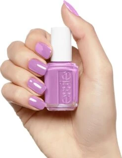 Essie Play Date 102 - Lila - Nagellak -Max Factor Winkel 926x1200 8
