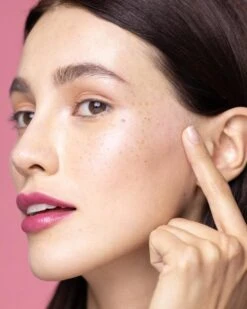 Labello Coral Crayon Lippenbalsem - Hydratatie & Intensieve Kleur -Max Factor Winkel 960x1200 7